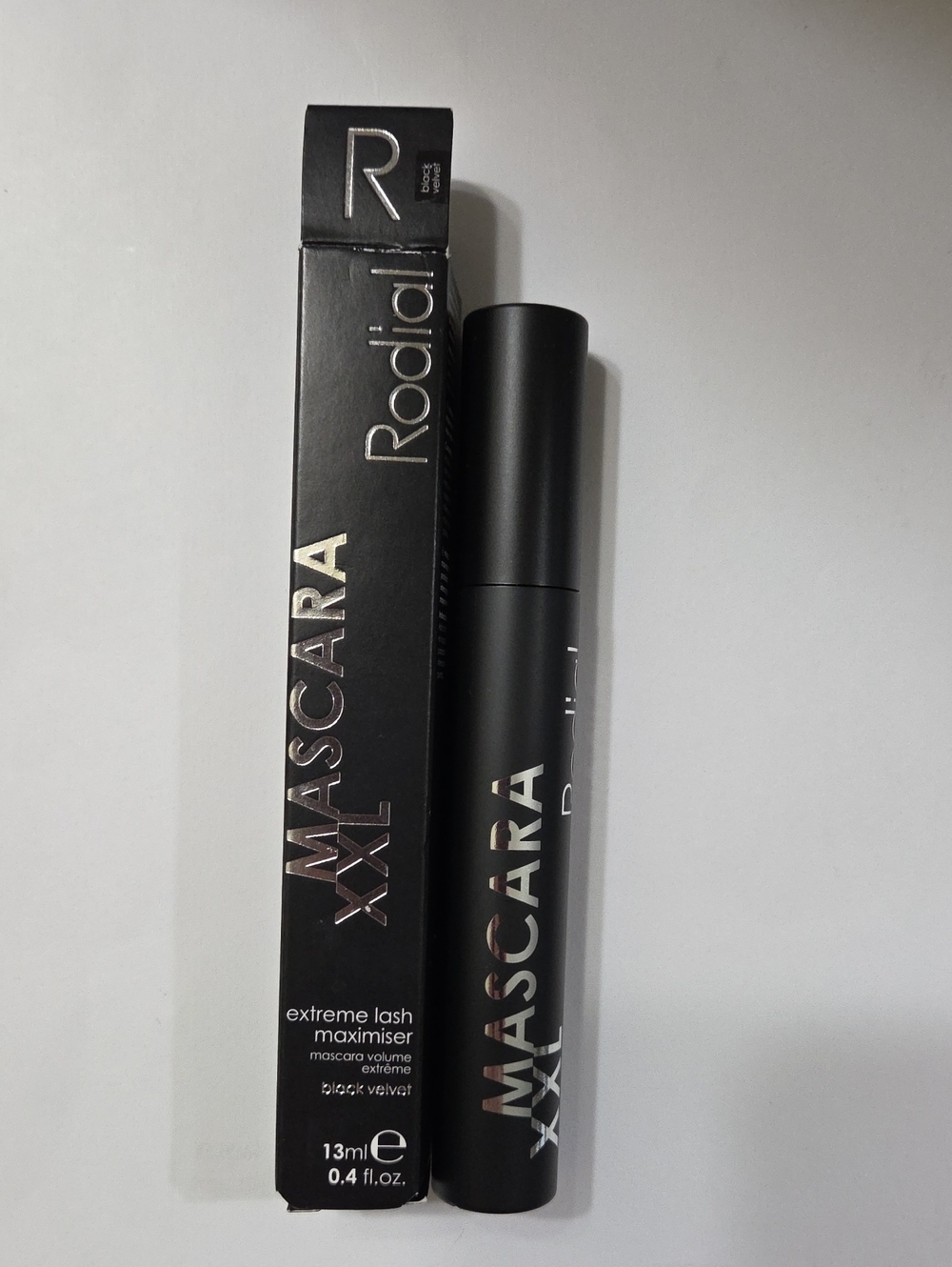 RODIAL XXL MASCARA EXTREME LASH MAXIMIZER BLACK VELVET NIB